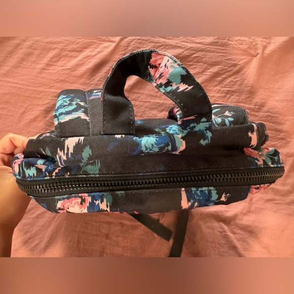 Herschel Backpack - Picture 6 of 10